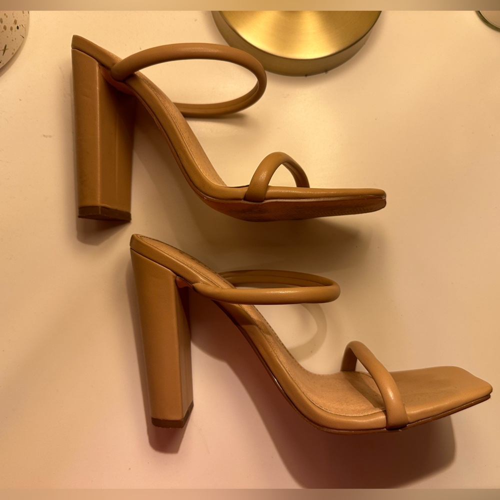 Minimalist Tan Block Heel Sandals for Women